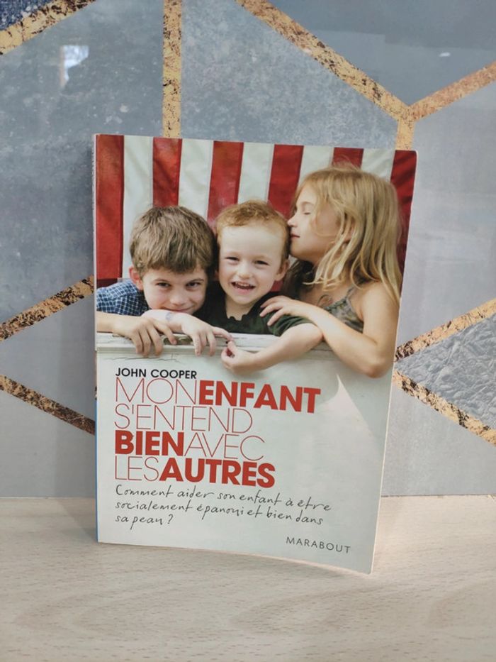 Livre poche mon enfant s'entend bien avec les autres aider épanouissement Cooper