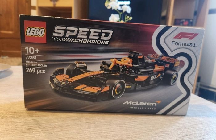 LEGO Speed Champions 77251 – McLaren F1 MCL38 – Neuf scellé