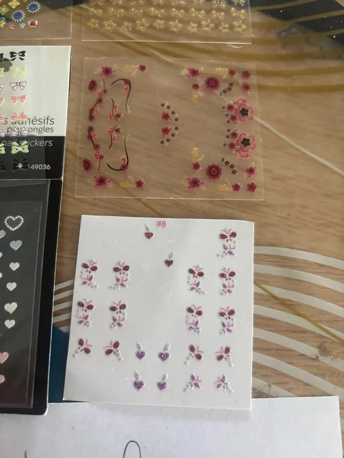 Lot de stickers pour ongles - photo numéro 7