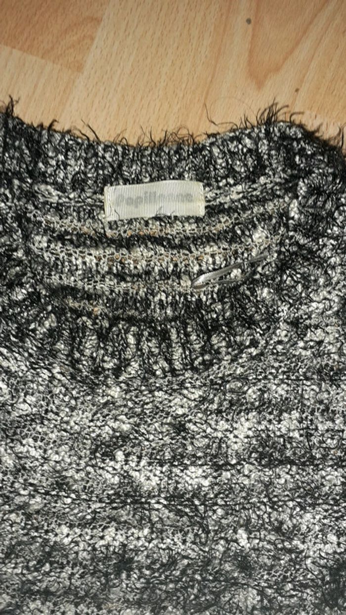 Pull 40 - photo numéro 2