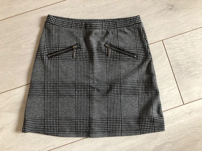 Jupe courte à carreau - 8 ans