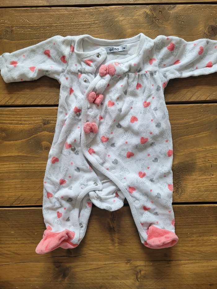 Lot pyjamas 1 mois fille - photo numéro 10