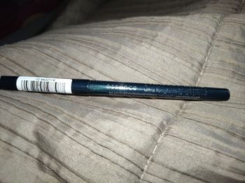 Crayon neuf SMOKEY CRYSTAL WATERPROOF