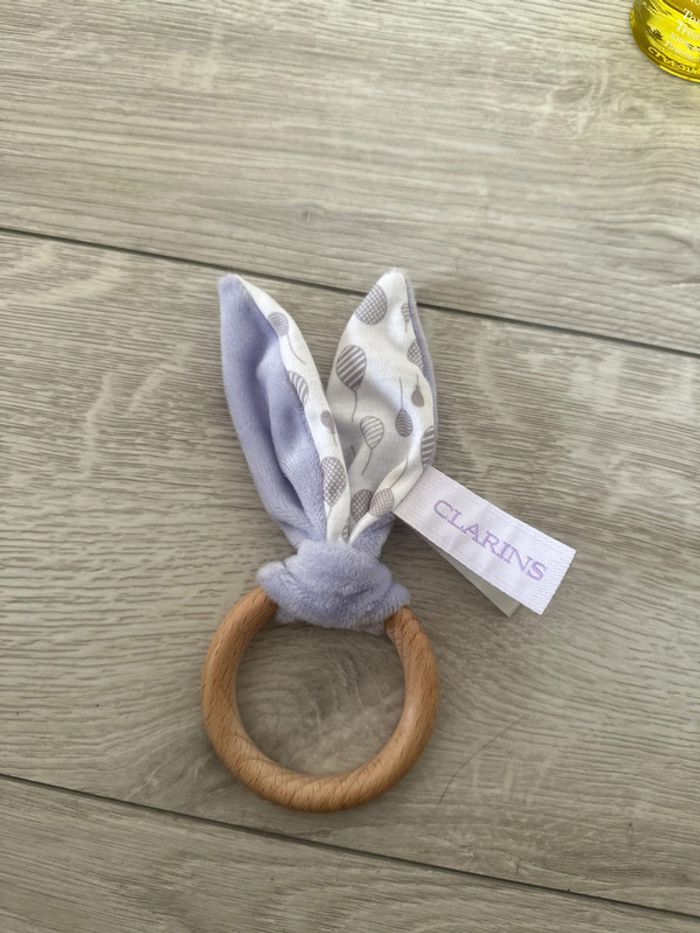 Anneau de dentition Clarins neuf