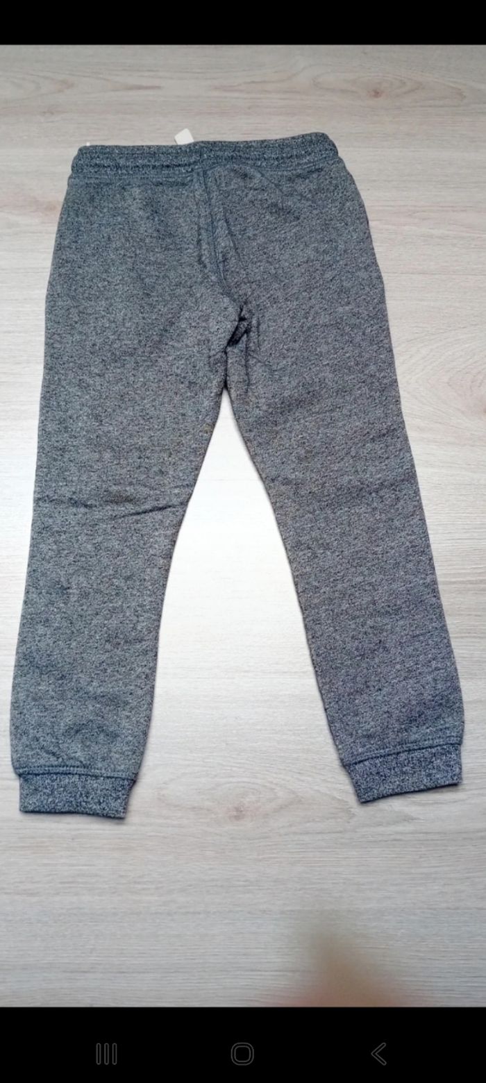 Jogging C&A 8 ans - photo numéro 3