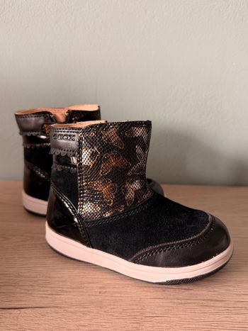 Bottines noires et dorées Geox taille 21 