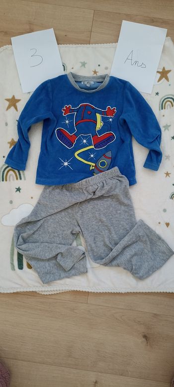 Lot pyjamas