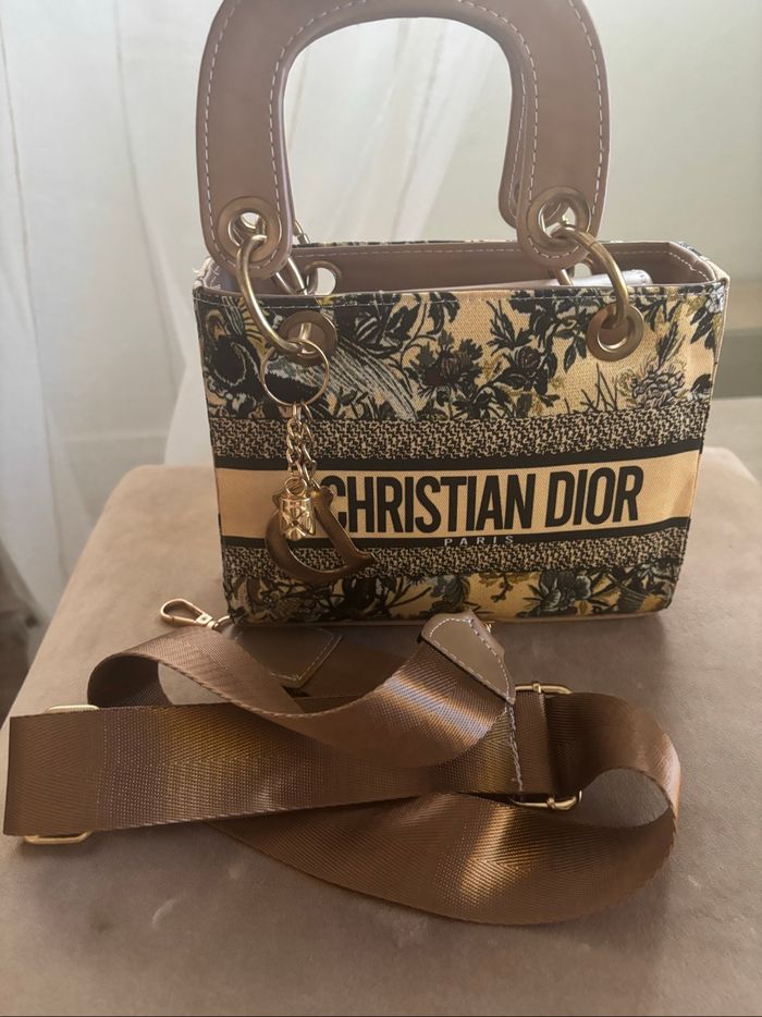 Sac à main beige et noir – taille moyenne, chic et polyvalent - photo numéro 2