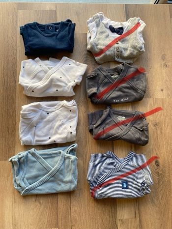 Lot bodies garçon 1 mois