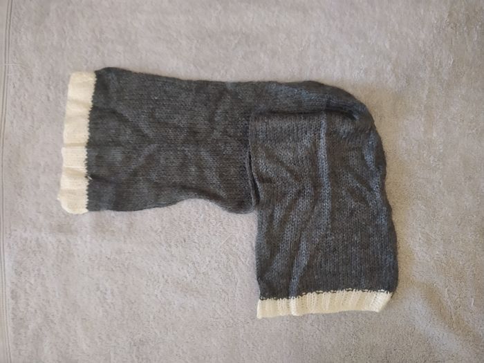 Bonnet et écharpe tricotés - photo numéro 2