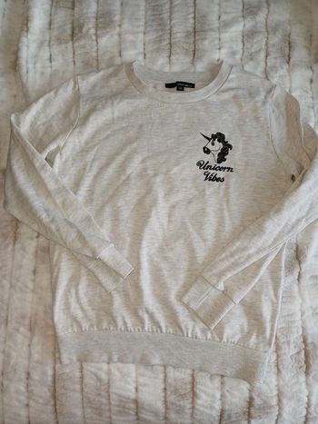 Superbe sweat femme Taille XS