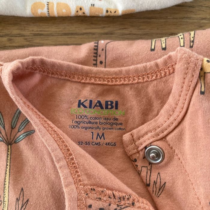 Combinaison 1 mois - photo numéro 4