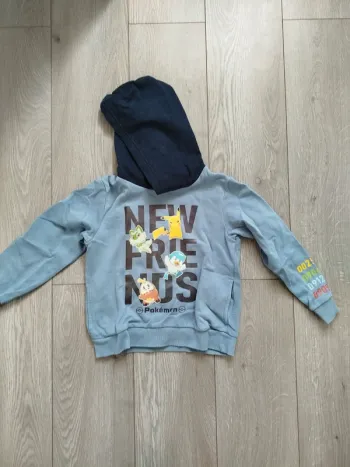 Pull pokémon mixte Primark 7/8ans