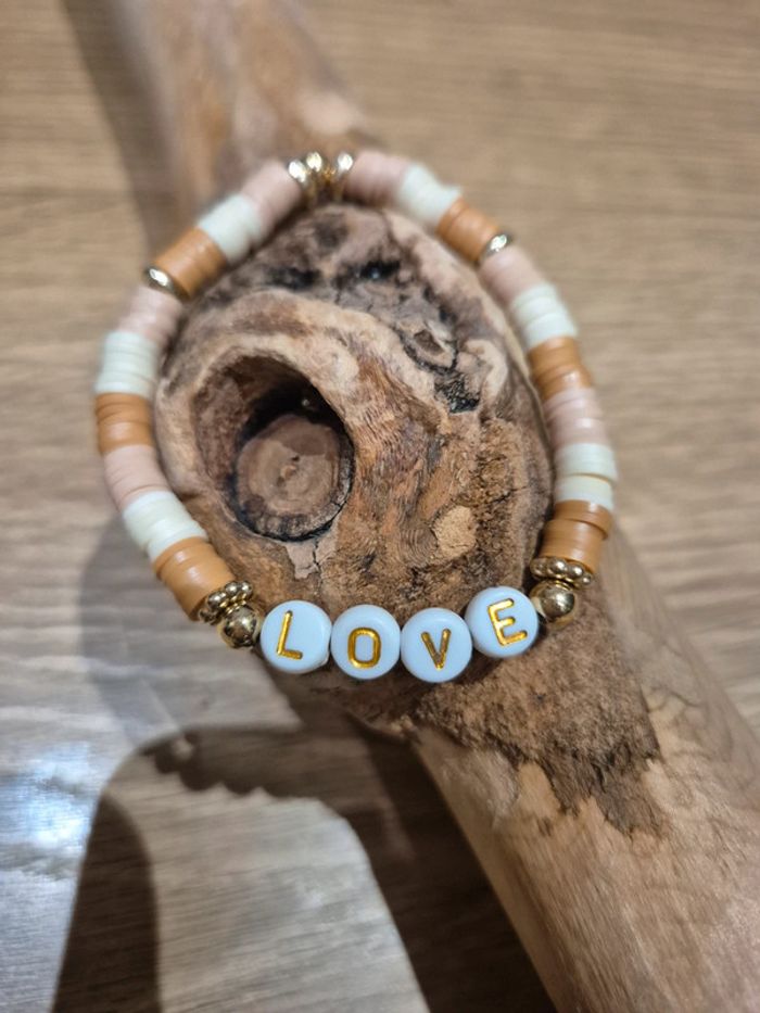 Bracelet perles plates #love - photo numéro 4