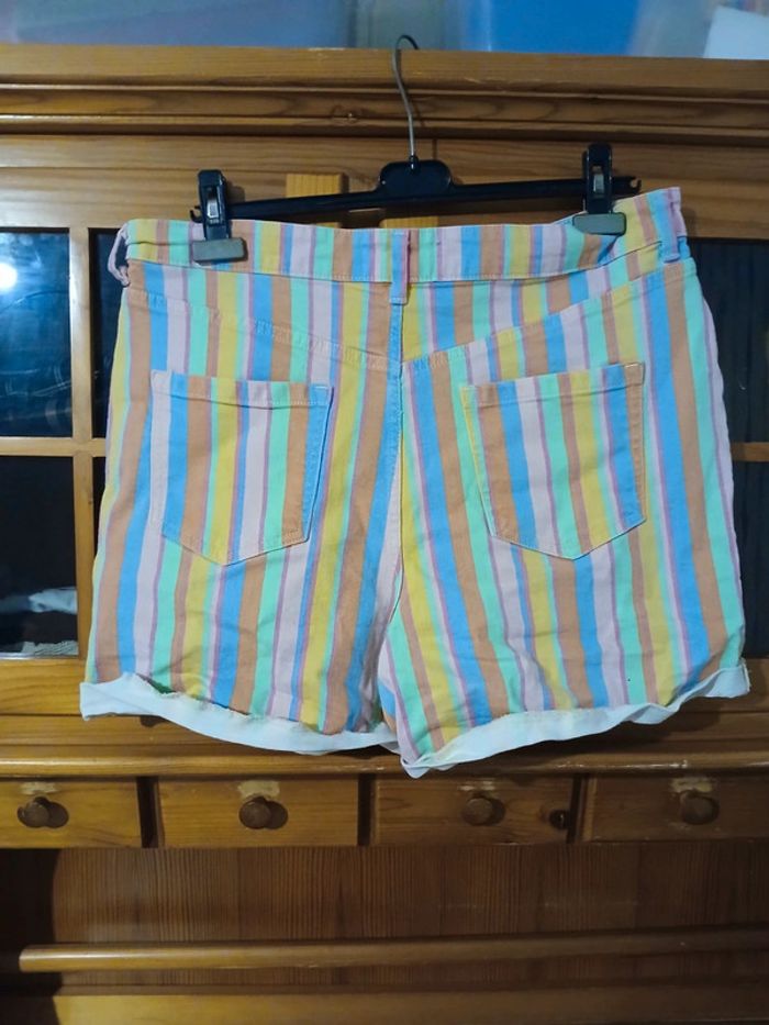 Short Multicolore Primark taille 46 - photo numéro 4