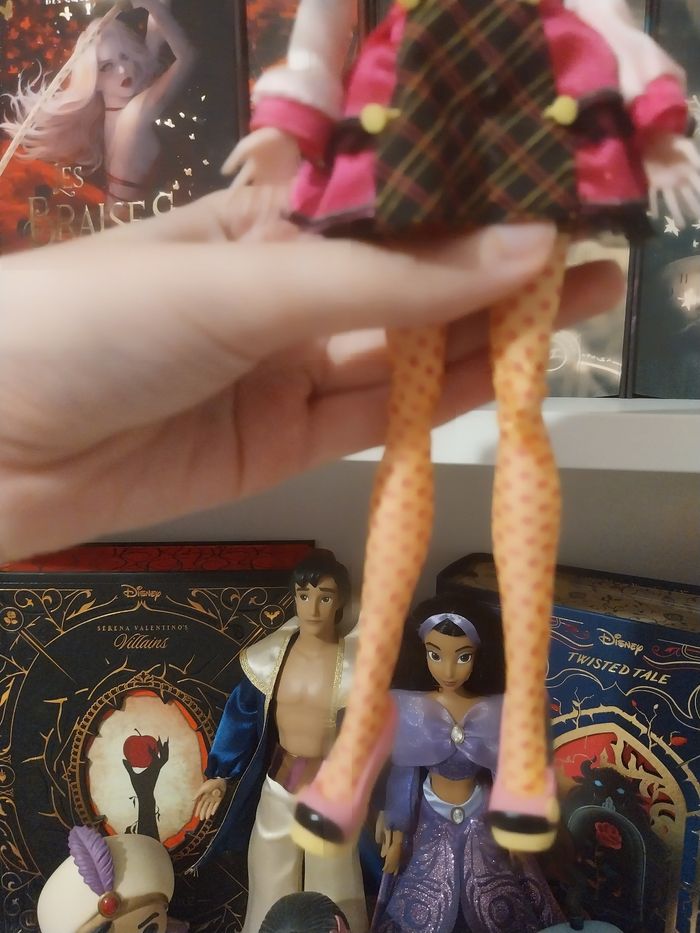 Poupée Draculaura School's Out St Valentin Basic 1 Monster High Mattel - photo numéro 3