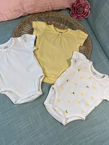 Lot 3 bodies 0-1 mois 50 cm