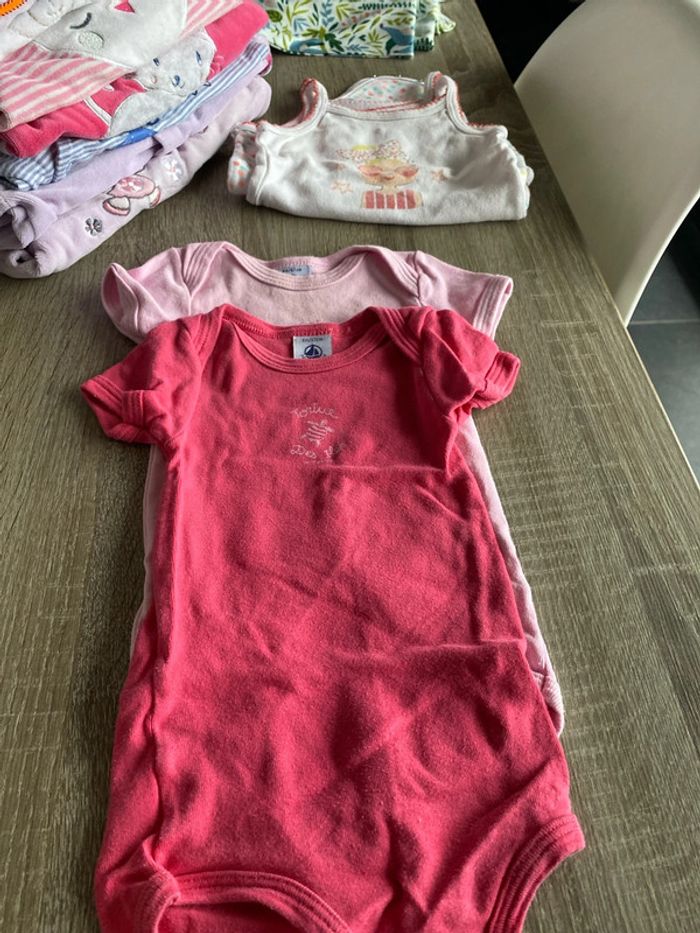 Lot trois bodys petit bateau - photo numéro 3