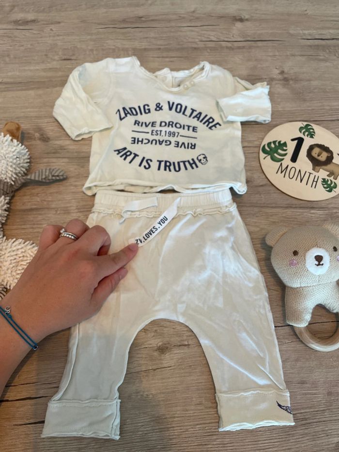 Tenue zadig et Voltaire mixte 1 mois - photo numéro 3