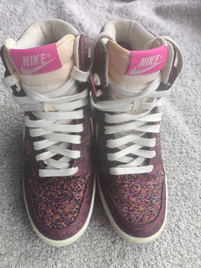 Nike compensée taille 35,5 - photo numéro 5