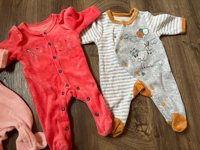 Pyjama naissance - photo numéro 3