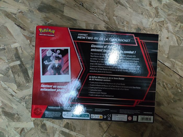 Coffret Pokemon Mewtwo ex de la Team Rocket EV10 - photo numéro 3