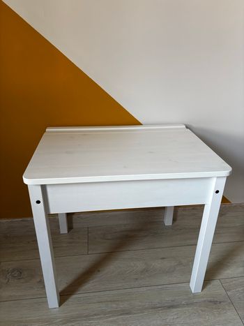 Bureau IKEA 