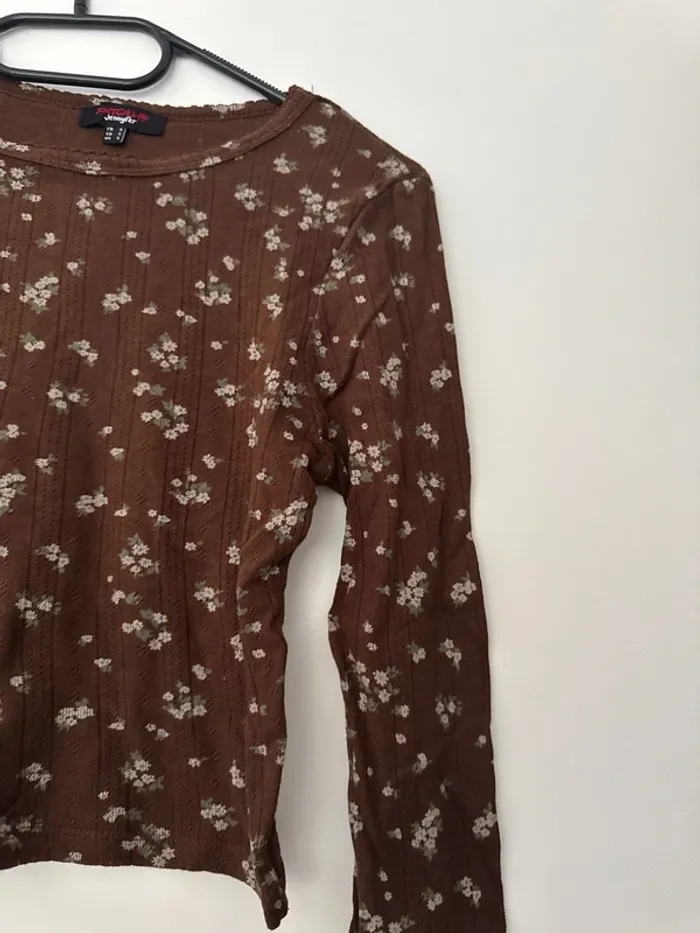 Pull marron avec fleurs brodées Pimkie - photo numéro 3