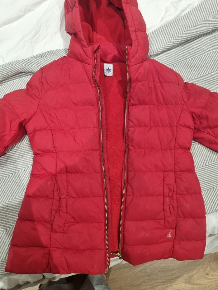 Doudoune petit bateaux rouge