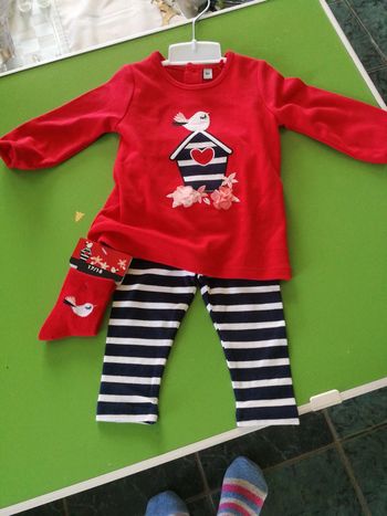 Ensemble haut caleçon et chaussettes