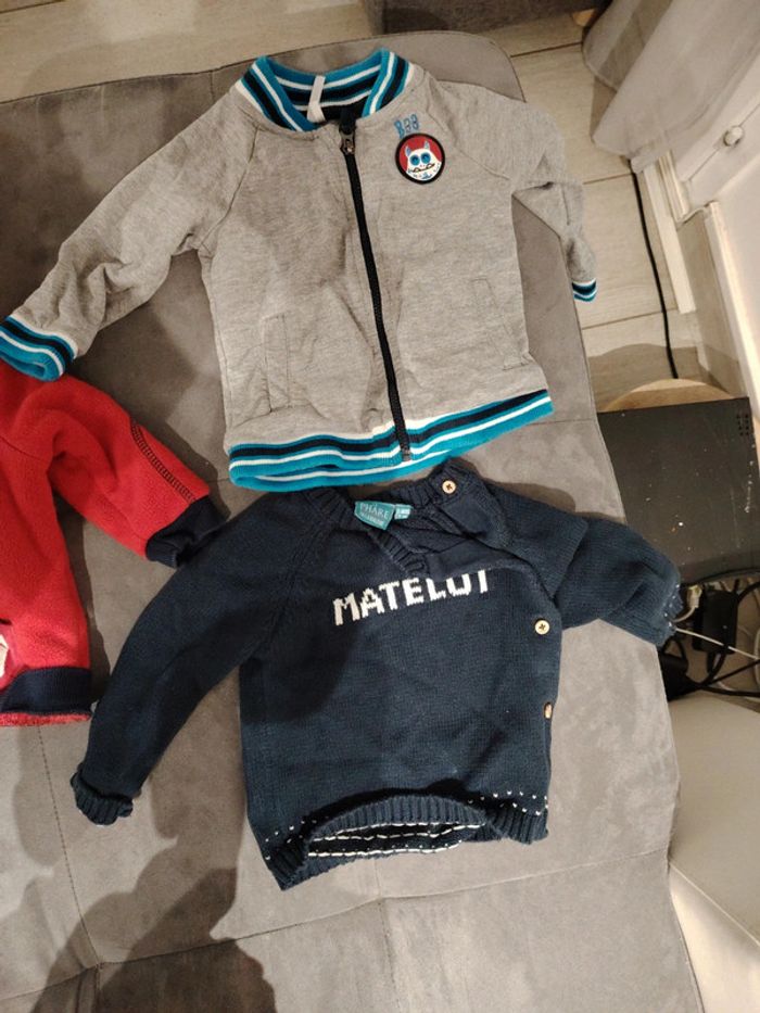 Lot veste et pull 9 mois - photo numéro 2