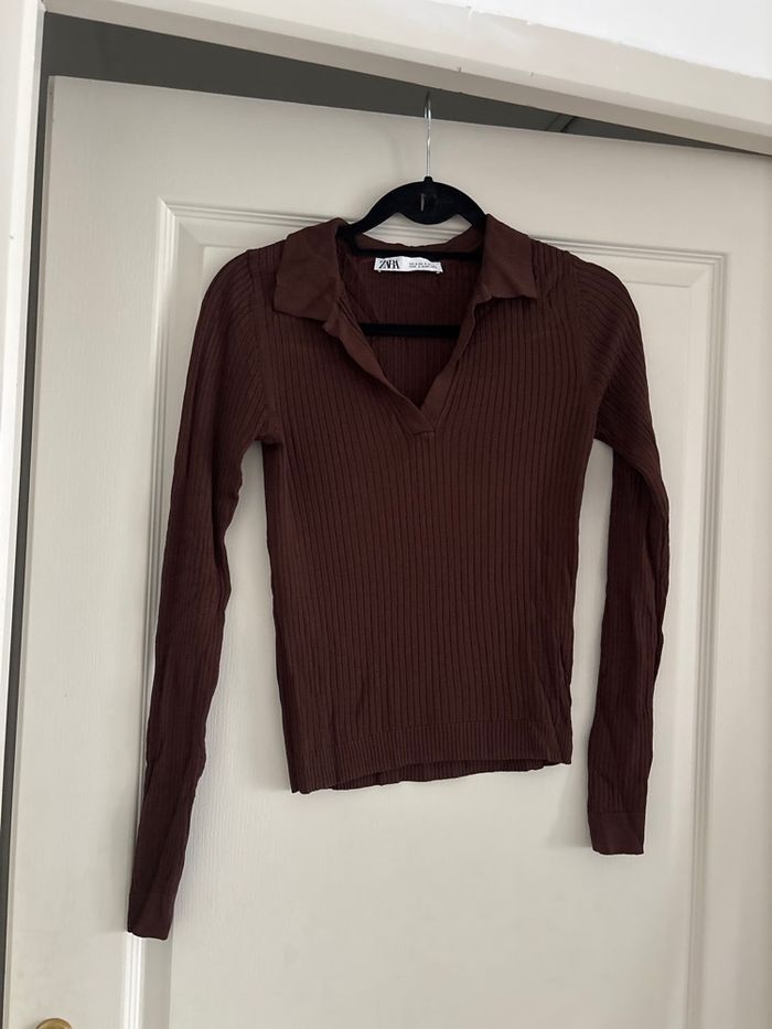 Top côtelé Zara marron col polo