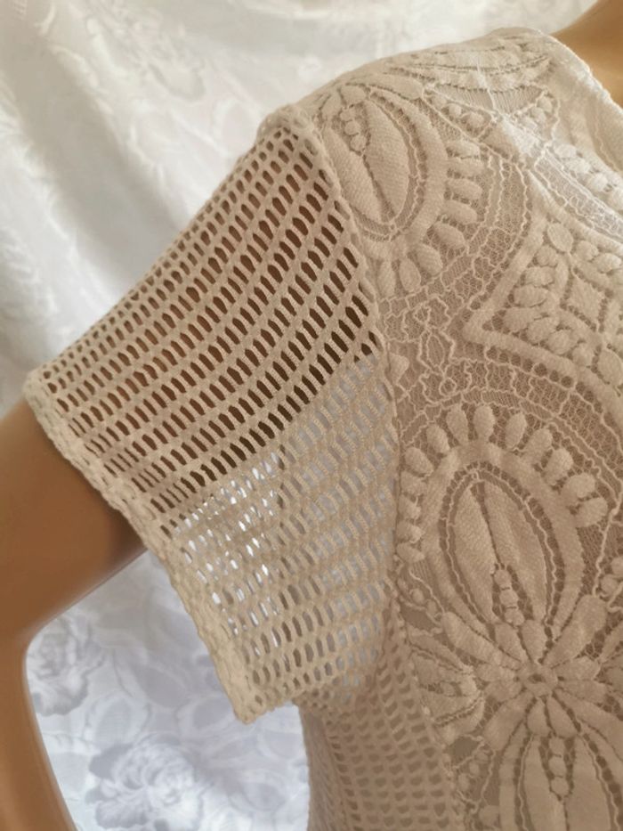 Blouse dentelle. Blanc. Taille 42 - photo numéro 4