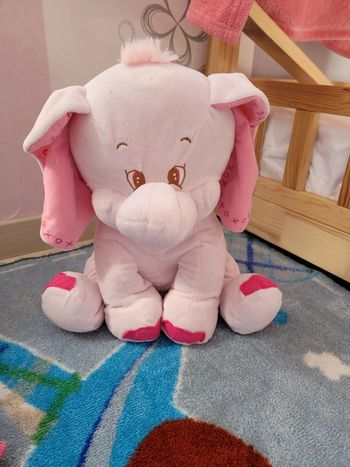 peluche éléphant