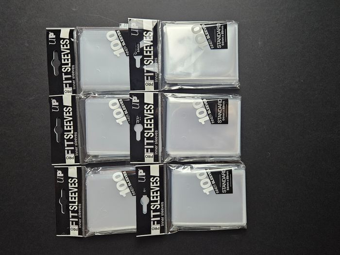 Ultra Pro - 600 Standard Pro Fit Sleeve - Proteges Cartes Perfect Fit