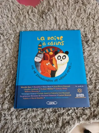 Livre la boîte à câlins