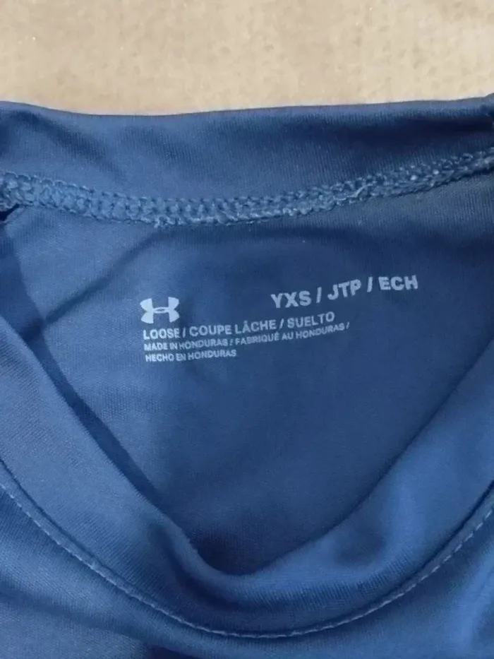 T-shirt Under Armor technique sort bleu fille 7-8 ans - photo numéro 3