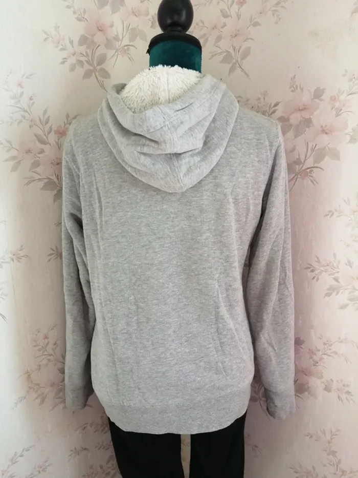 Veste à capuche gris clair fourrée avec poches et lien à nouer / tissaia / (42-44) - photo numéro 8