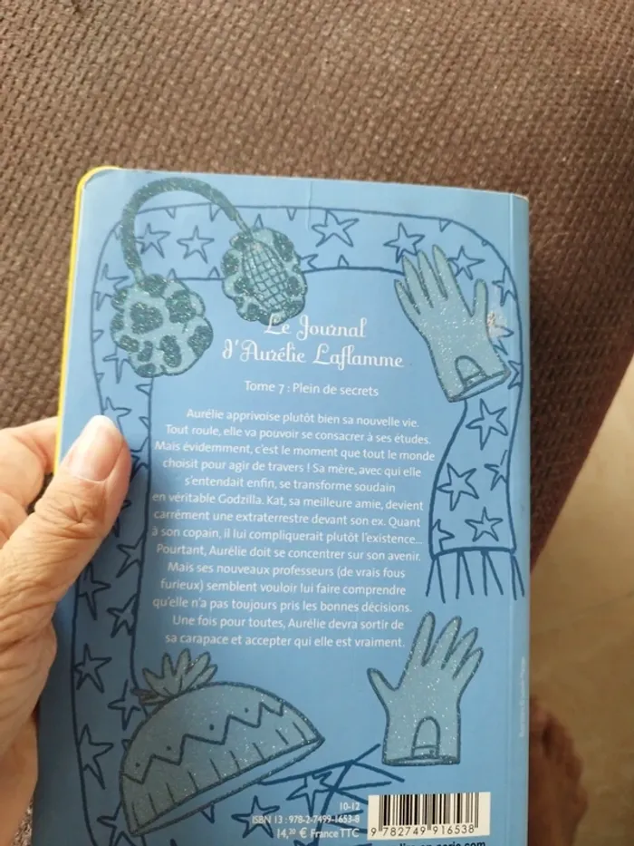 Livrée le journal d' aurélie Laflamme tome 7 : plein de secrets - photo numéro 5