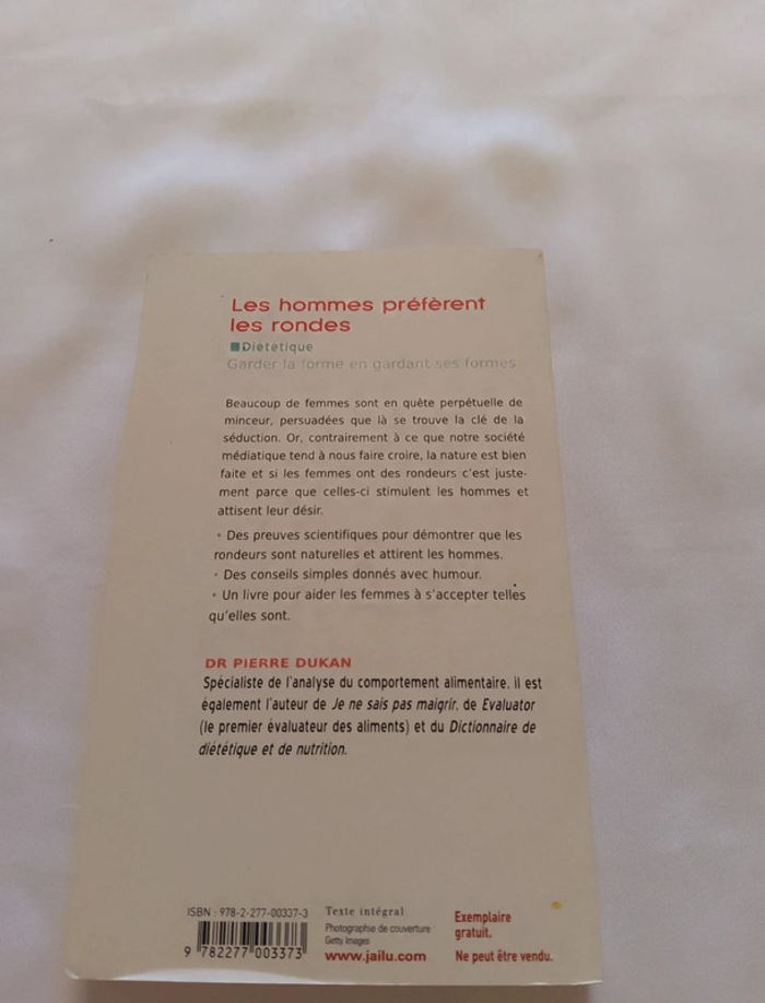 Livre de poche futur maman. - photo numéro 5