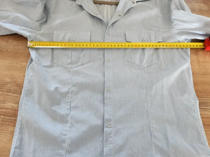 Chemise manches longues Avant première taille M très bon état bleue et blanche a rayures - photo numéro 6