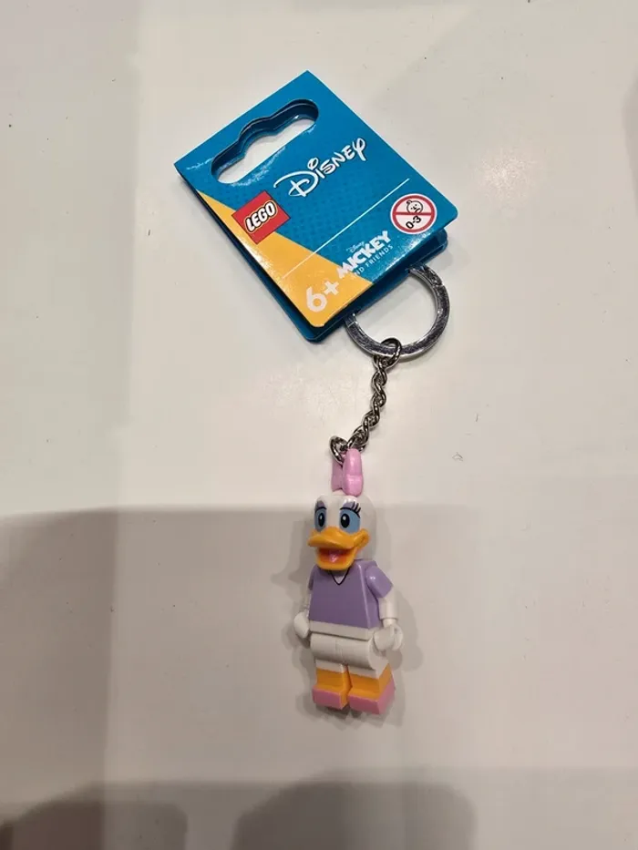 Porte clef daisy lego