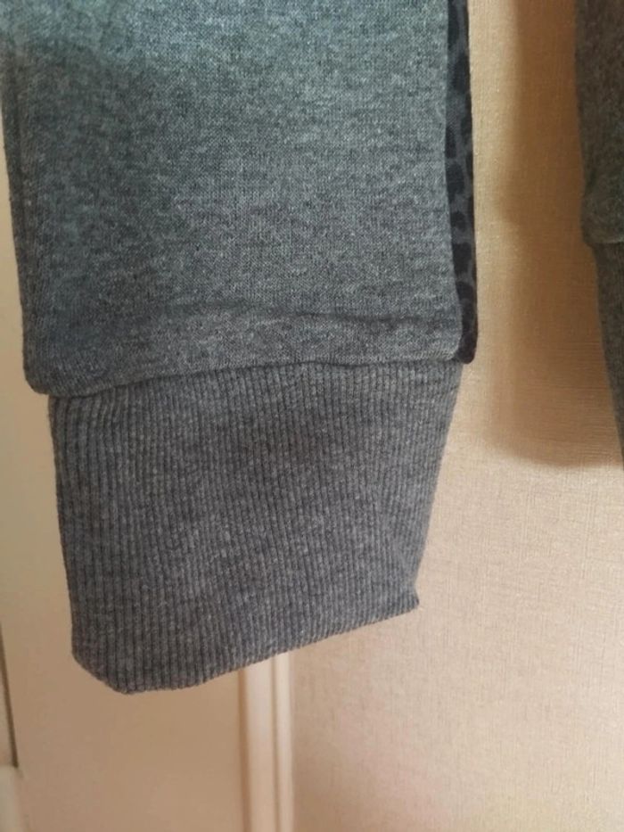 Sweat capuche. Femme. Marque Australian. - photo numéro 4