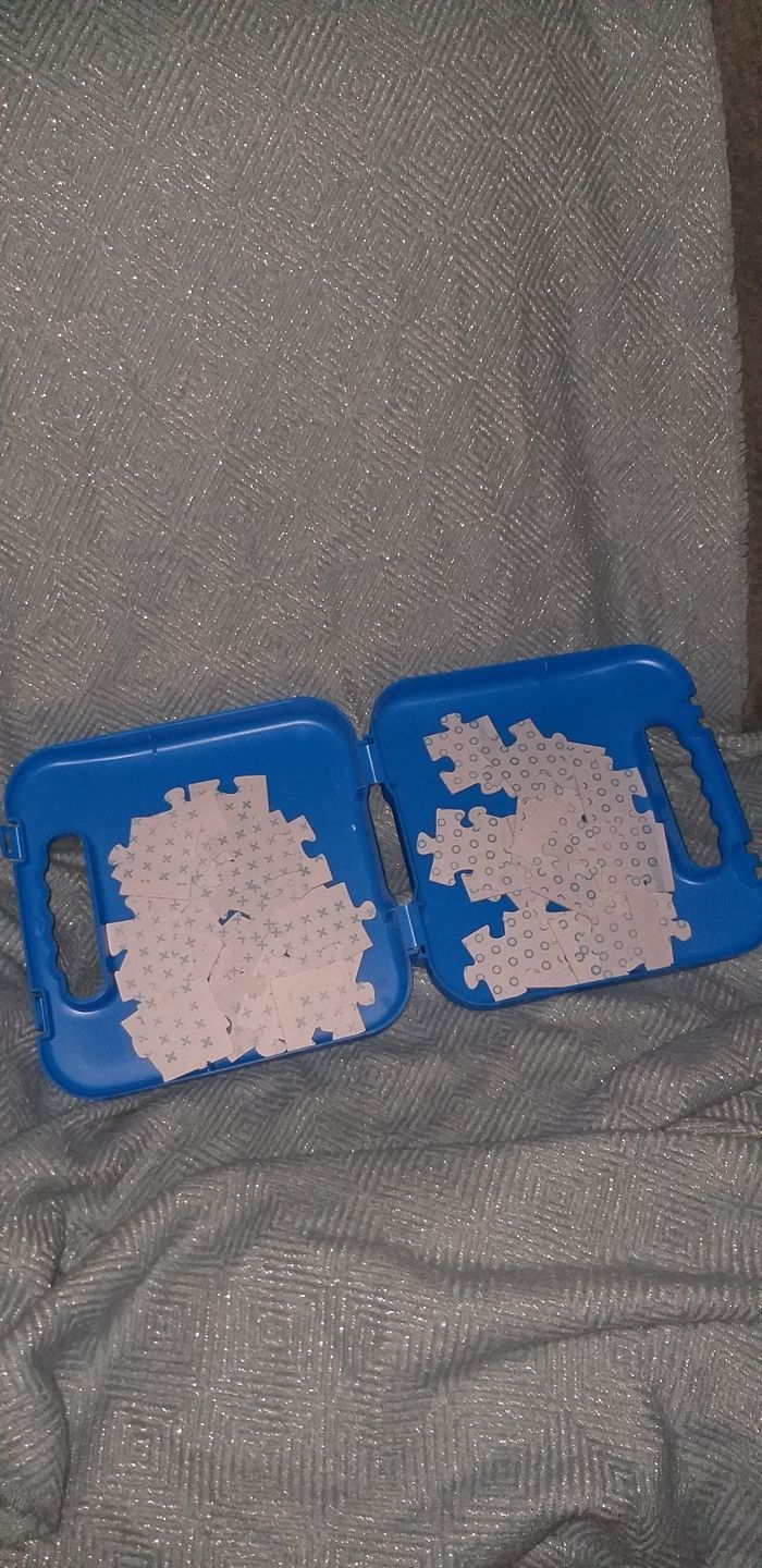 🧩 Lot de 2 puzzles 20 pièces " Reine des neiges " - photo numéro 4