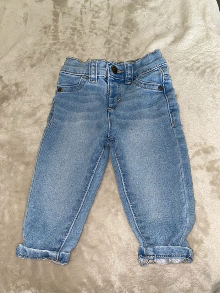 Jean taille 9 mois