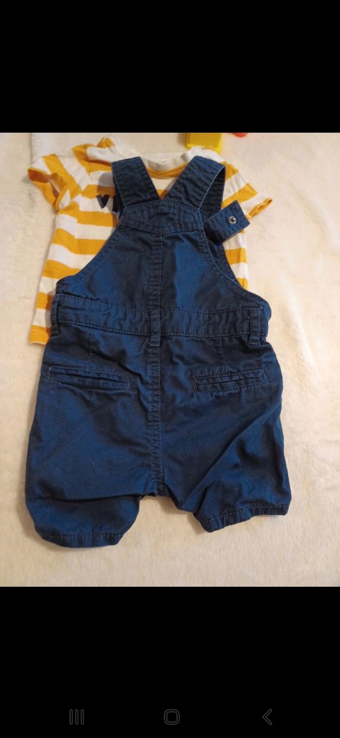 Ensemble bébé taille 6 mois - photo numéro 5