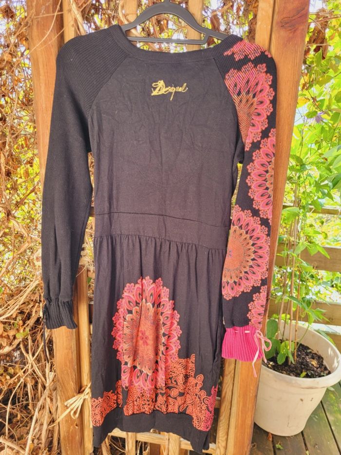 Superbe robe effet pull Desigual, Taille M (40), noite et rouge - photo numéro 8