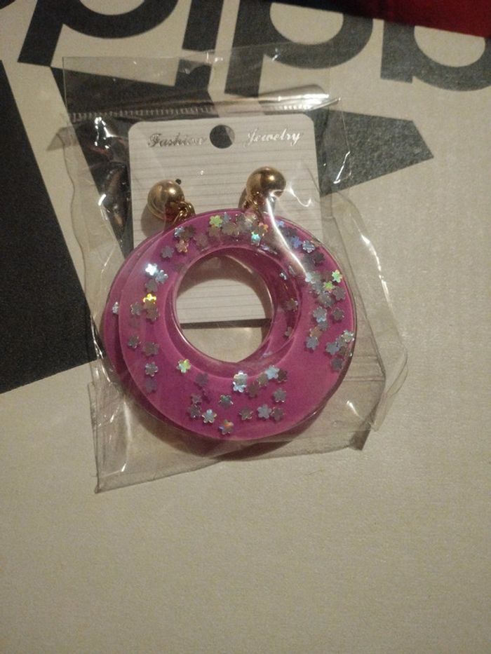 Boucle d'oreille