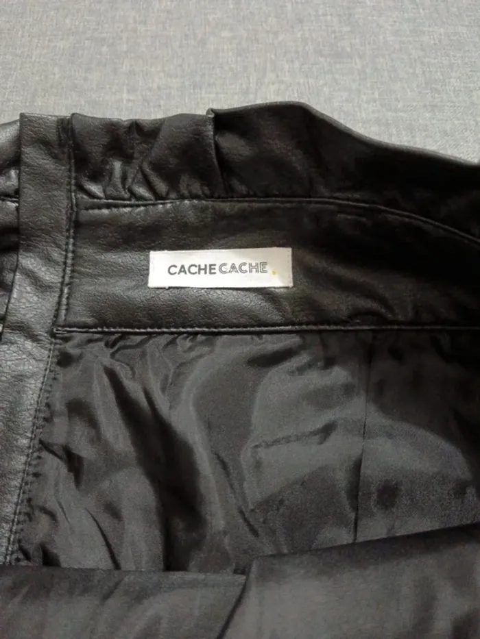 C63 jupe noir cache cache 42 - photo numéro 3