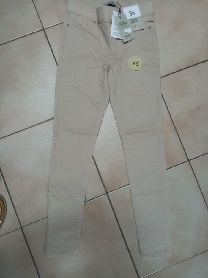 Pantalon femme skinny beige - photo numéro 2